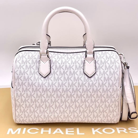 Michael Kors Bedford Crossbody Bag - Picture 3 of 11
